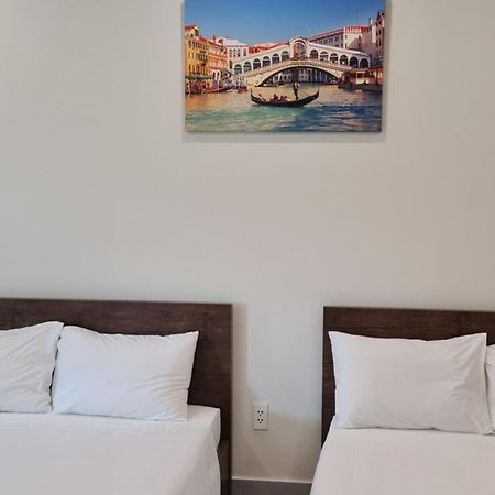 Breaking Dawn- Taeyang Hotel Phu Quoc Room photo